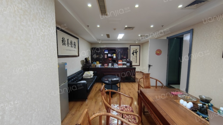 绿地新都会二手房实景图