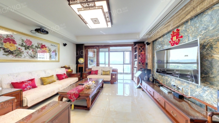 恒信珑湖国际二手房实景图