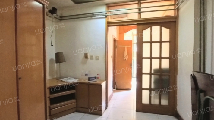 塑料编织厂宿舍二手房实景图