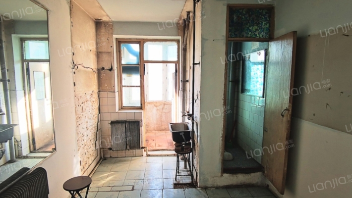 钢铁丝厂楼二手房实景图