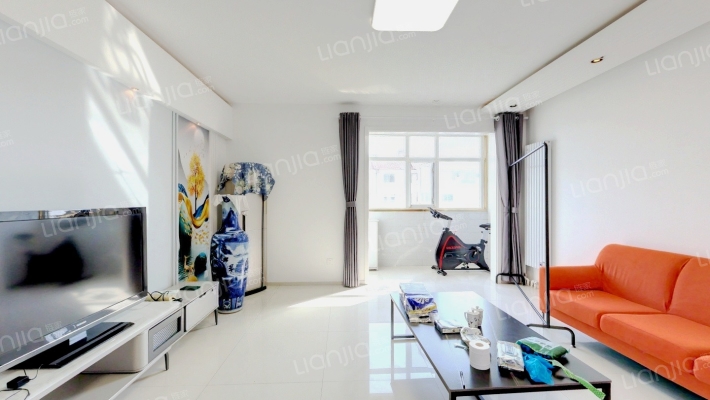 丽湖嘉园二手房实景图