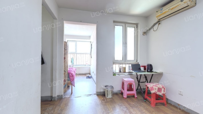 青荷里晨风园二手房实景图