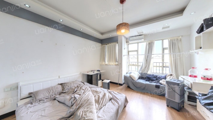 江与城二手房实景图