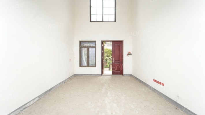 融创都铎庄园一期二手房实景图