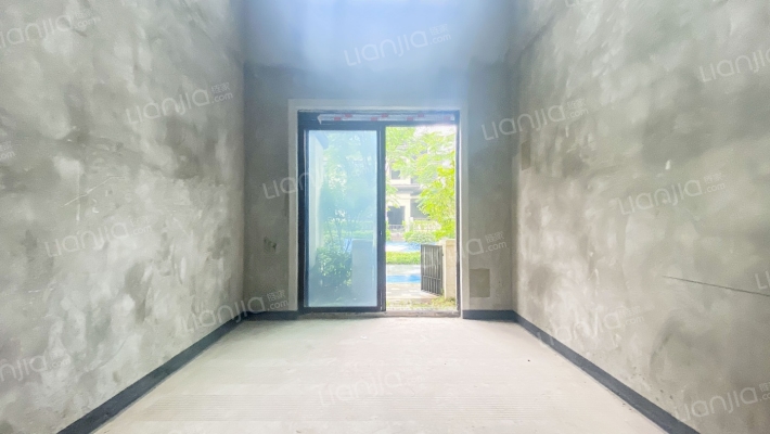 荣盛华府别墅区二手房实景图