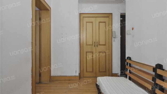 岭南路1050弄二手房实景图