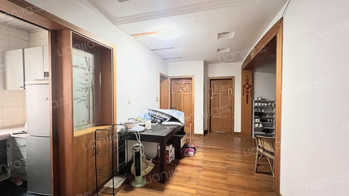 红菱花苑二手房实景图