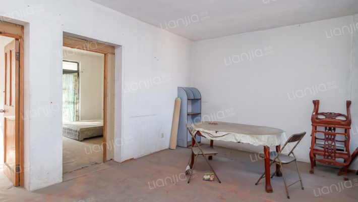 南盛家园二手房实景图