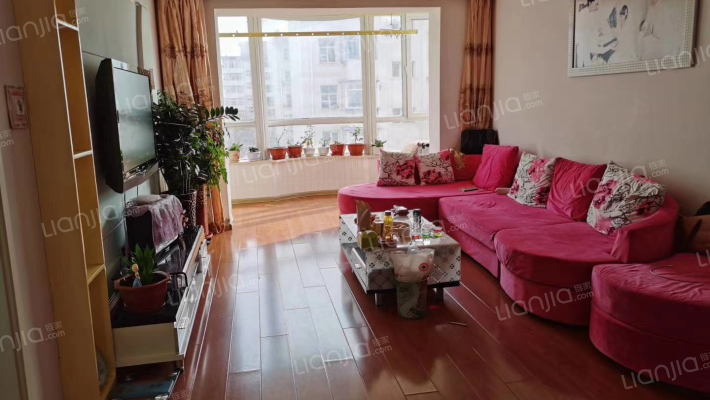 于台小区二手房实景图