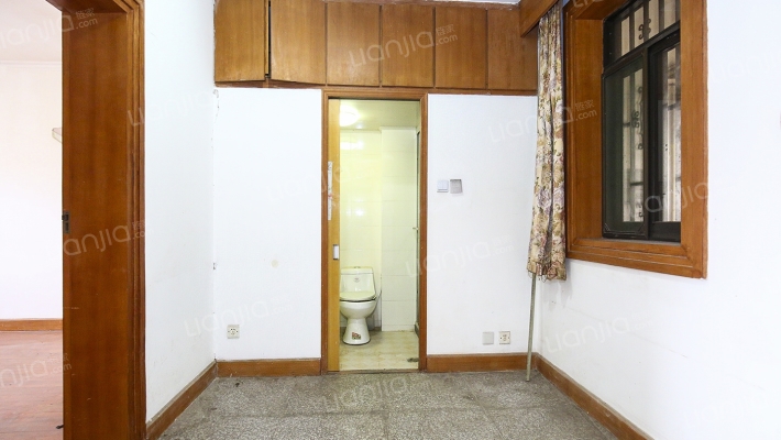 国定路700弄二手房实景图