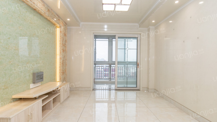 宏云公寓二手房实景图