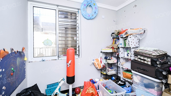 金海华城康平佳苑二手房实景图