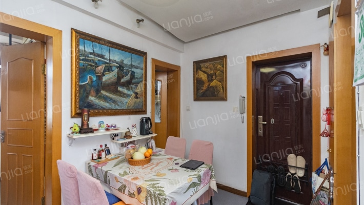 凌兆新村(三林路709弄)二手房实景图