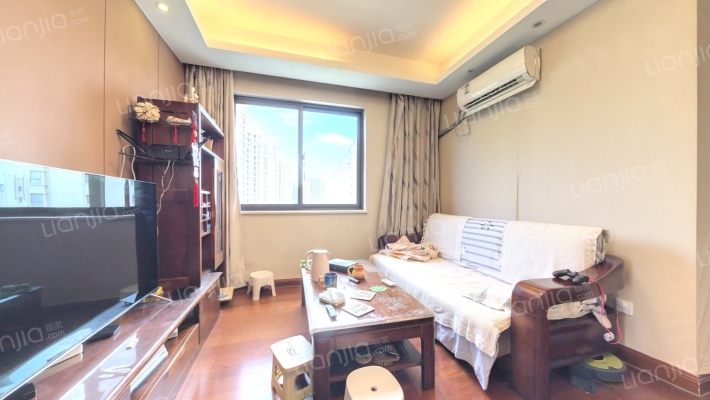 昱翔佳苑二手房实景图