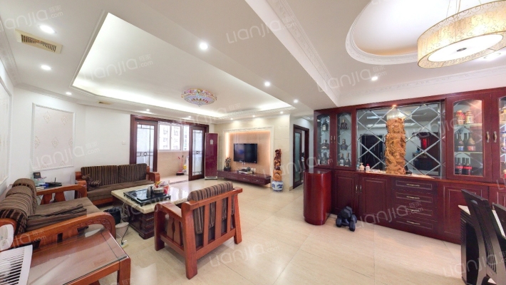 鸿图大厦二手房实景图