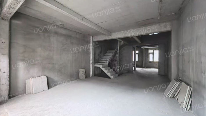 中海·央墅二手房实景图