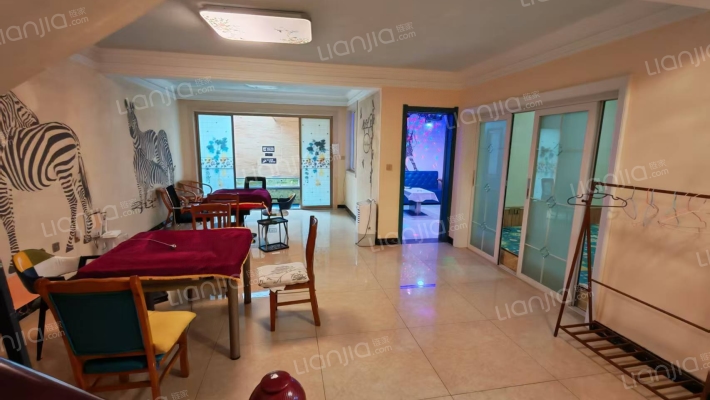 依云温泉小镇二手房实景图