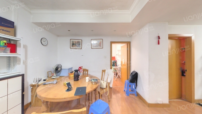 格致小区二手房实景图