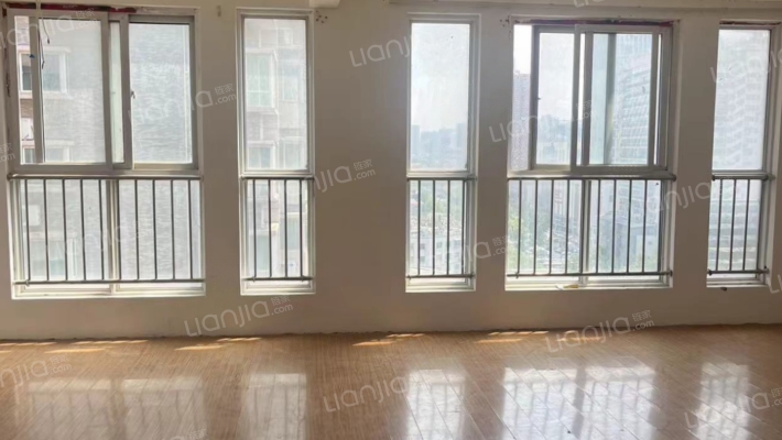 朝阳新世界二手房实景图