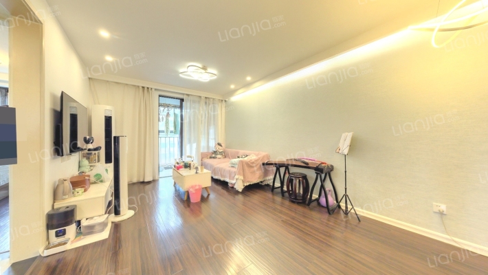 蓝璟雅居二手房实景图