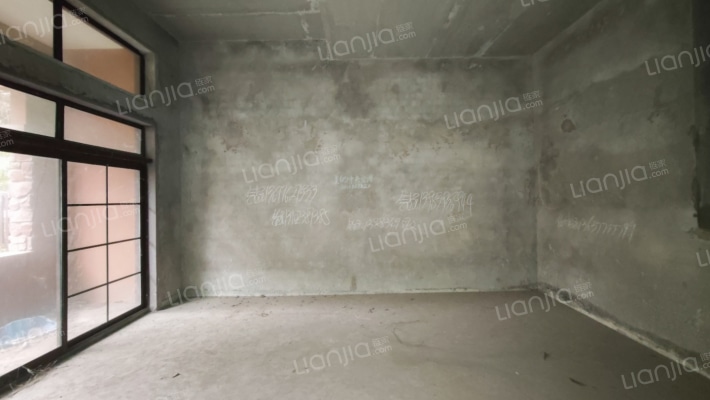 绿地翠谷三期二手房实景图