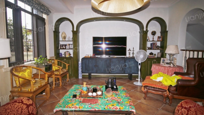 融创伊顿庄园二期二手房实景图