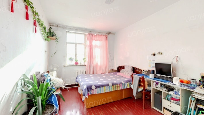 石油六闾二手房实景图