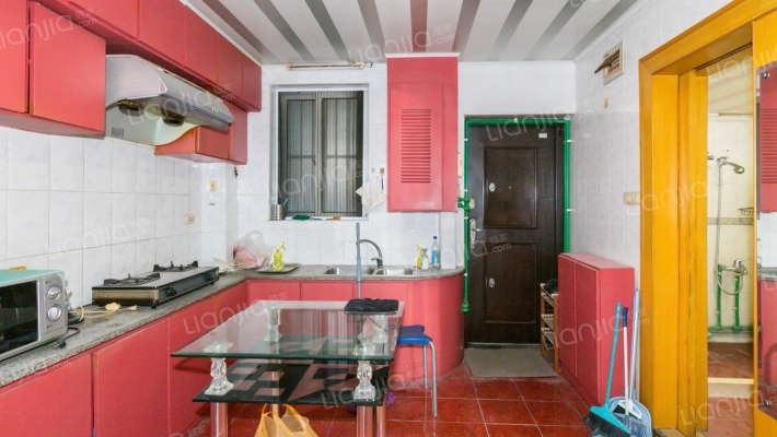 西南小区二手房实景图