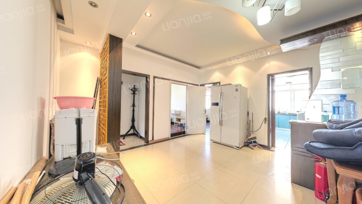 吉庆家园逢春苑二手房实景图