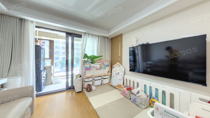 万兆碧波学府二手房实景图