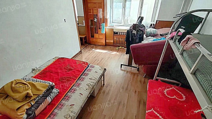 哈动头道街二手房实景图