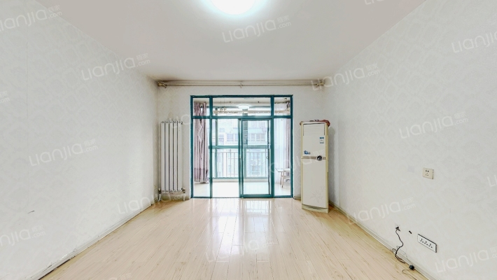 荣德棕榈湾二手房实景图