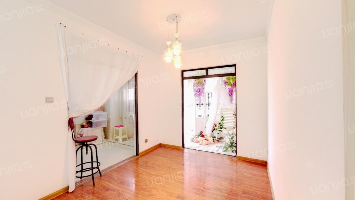 盛地尊域二手房实景图