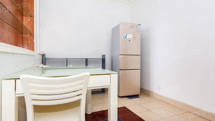 平南一二村二手房实景图