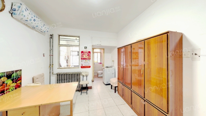 三鹿宿舍东区二手房实景图