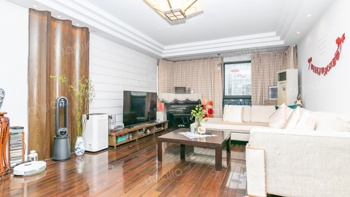 合虹公寓二手房实景图