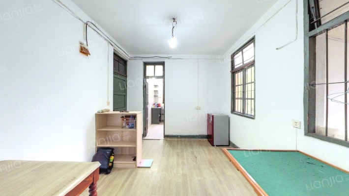 省海洋渔业公司宿舍二手房实景图