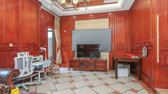 万科红郡东岸二手房实景图