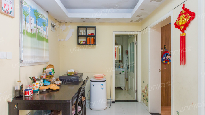 德华一村二手房实景图