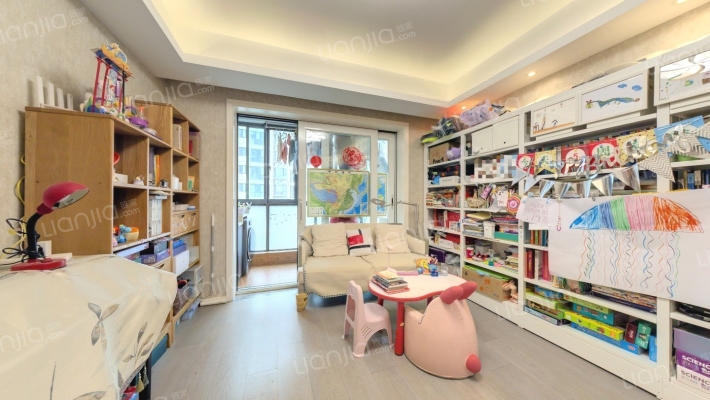 合生江湾国际公寓二手房实景图