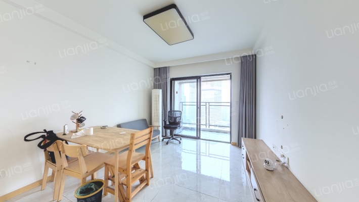 弘扬万象雅居二手房实景图