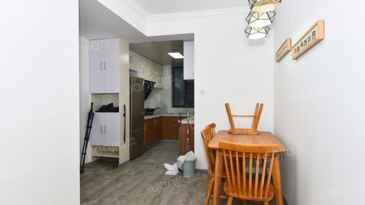 吴淞三村二手房实景图