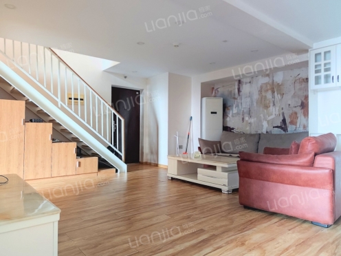 整租·花样年龙年国际中心 3室2厅 东南