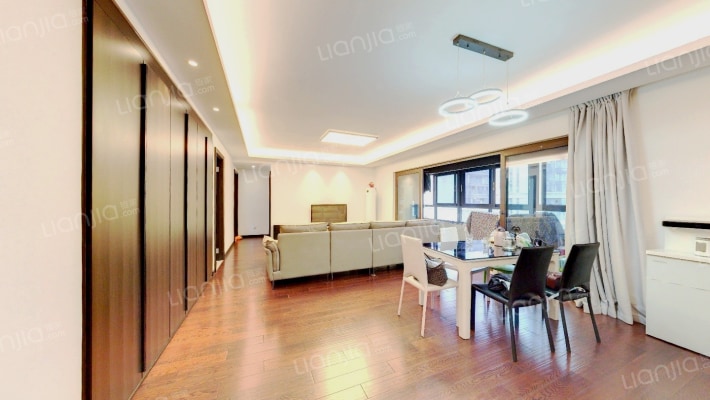 万科城臻园二手房实景图