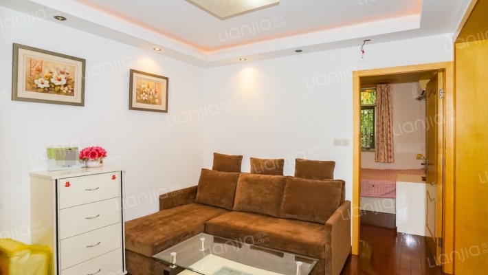 凤城四村二手房实景图