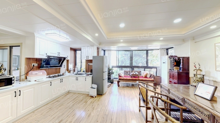 龙景台二手房实景图