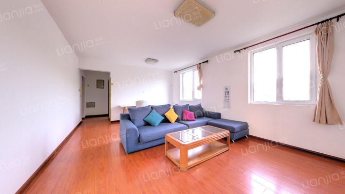 悦君家园二手房实景图