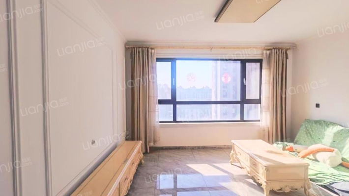 新龙枫丹九里二手房实景图