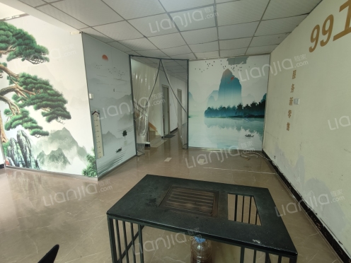 整租·湖滨2区3号湖畔花园 4室3厅 东南/西北
