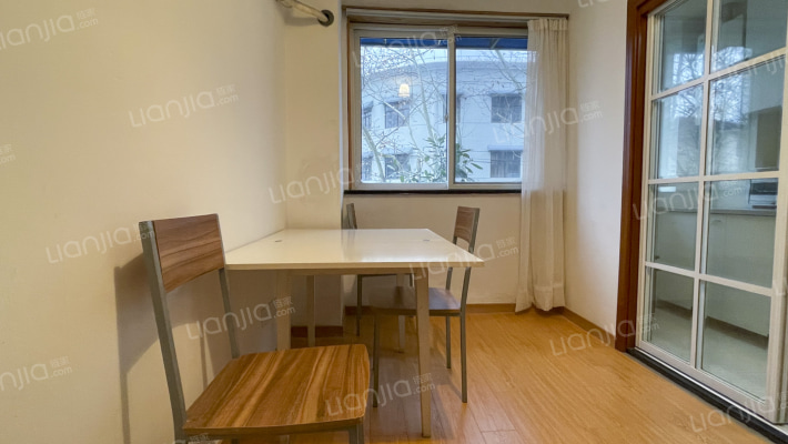 康平大楼二手房实景图